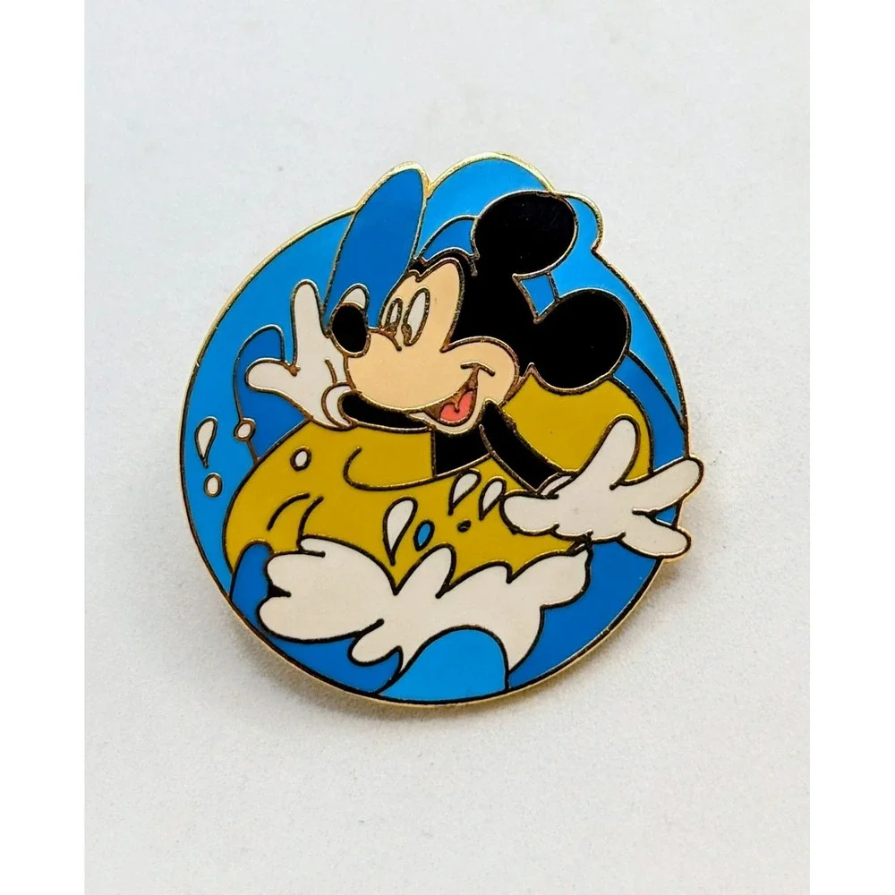 2002 Walt Disney World Mickey Mouse in Inner Tube Cast Lanyard Pin